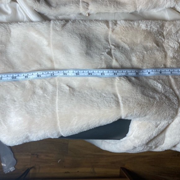 CISono Jacket. Size M. 100% polyester - Picture 6 of 7